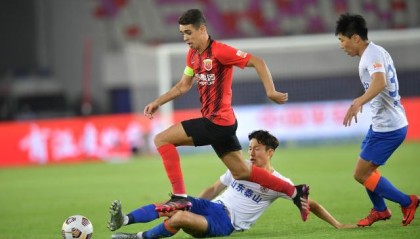 开云体育-0射正！海港争冠战遭受碾压 奥斯卡被锁死+失点球