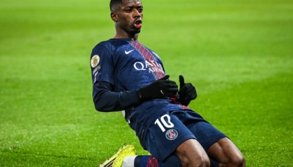 开云官方-5场5球1助攻＋绝美吊射！金球先生重返巅峰，冲击欧冠打脸姆巴佩|乌斯曼·登贝莱|巴黎|基利安·姆巴佩|里尔|巴塞罗那_新浪体育_新浪新闻