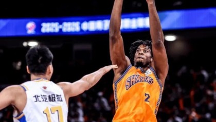 开云官网入口-上海86-67北京3喜1忧！白边蜕变，刘铮刘礼嘉回暖，弗格换了吧！