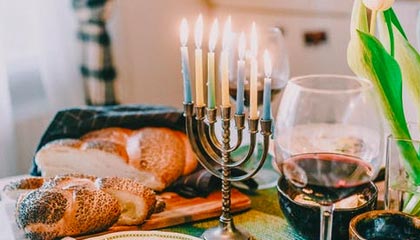 开云体育-王勤伯：女足姑娘拒绝悼念老马？迭戈会为她鼓掌